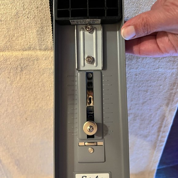 Swingline Heavy Duty Stapler | 160 Sheet Capacity | Commercial Black/Gray 39005 - Picture 7 of 7